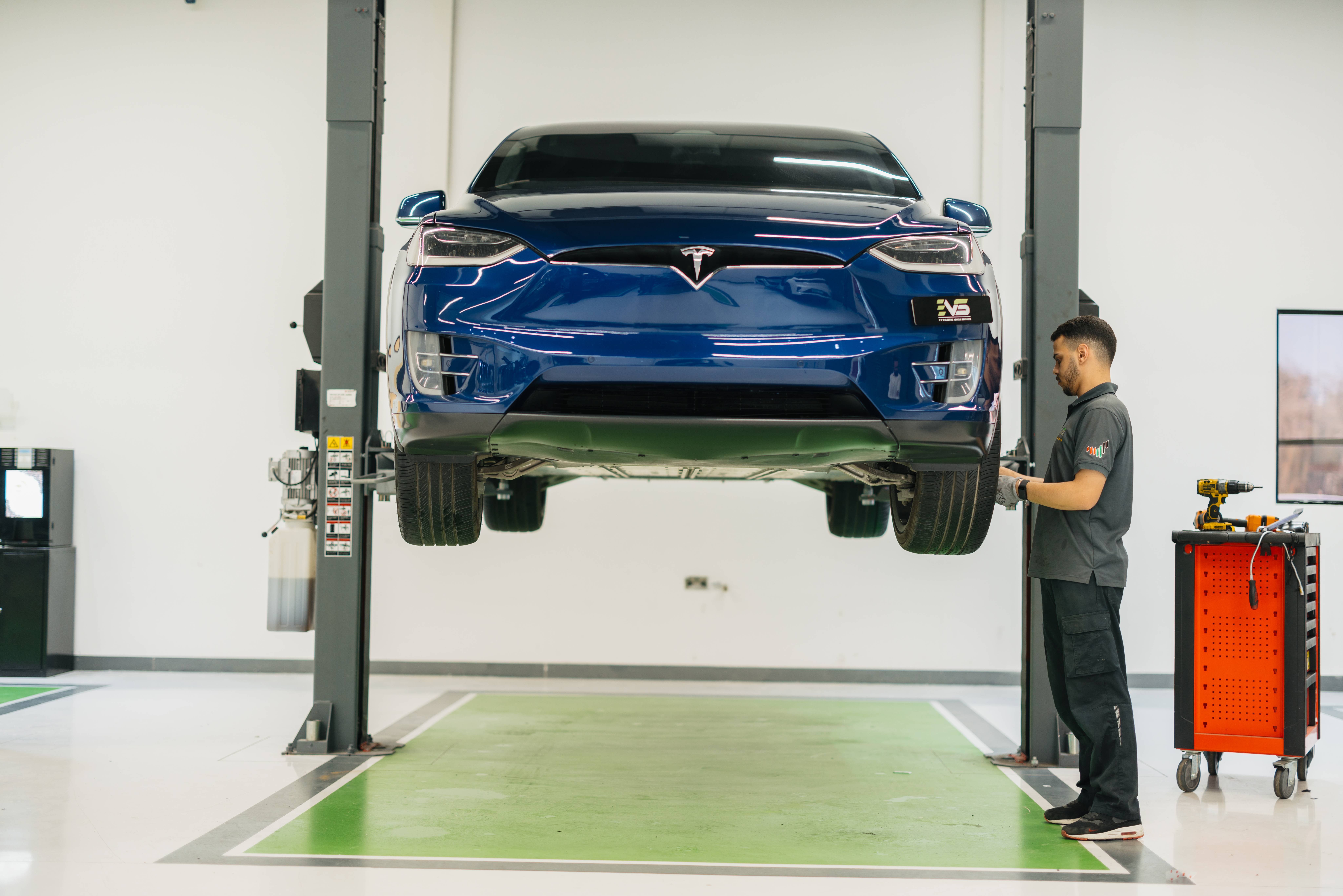 Tesla & Other EVs Software Updates